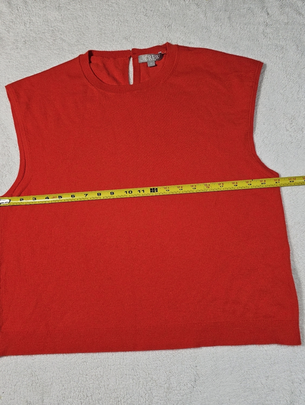 J. CREW Featherweight cashmere-blend cropped sweater shell in Red 2X. - Picture 11 of 11